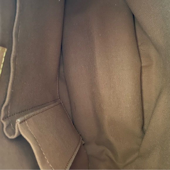 Authentic Louis Vuitton Tulum PM shoulder bag.SD0036 - Picture 7 of 14